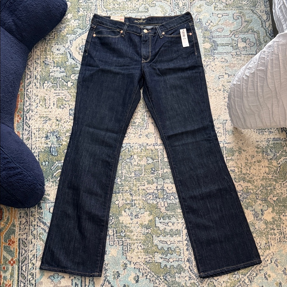 Brand New Old Navy Womens Boot Cut Jeans